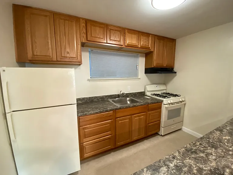 Westover Court — Photo 3