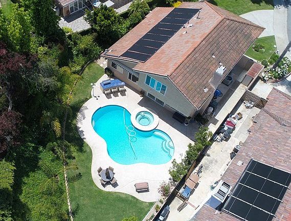 384 Continental Court Newbury-large-003-
