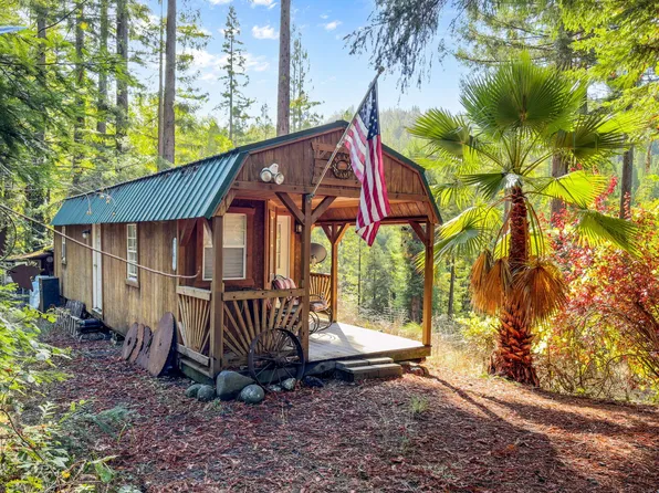 1000 Elk Creek Rd, Myers Flat, CA 95554