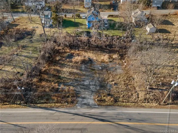 47 Carpenter Avenue, Middletown, NY 10940