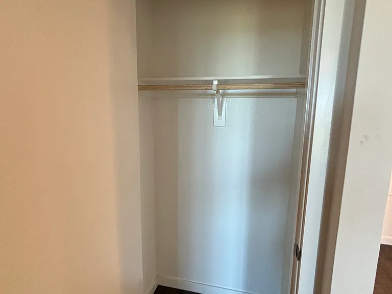 1850 El Camino Real #404 — Photo 7