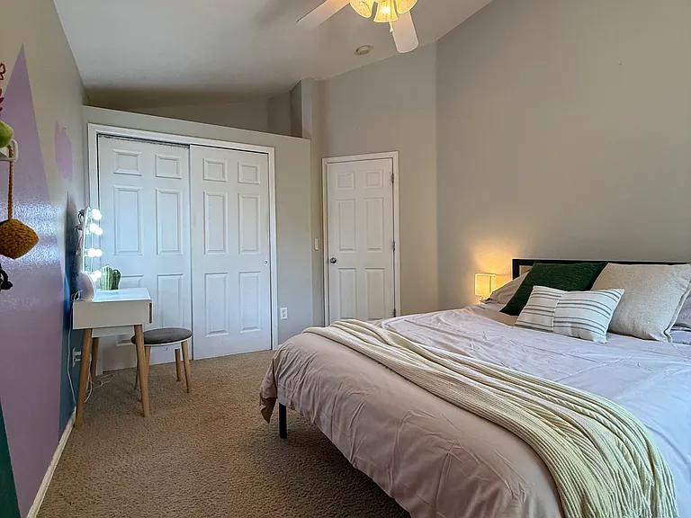 1567 Chesham Cir — Photo 31
