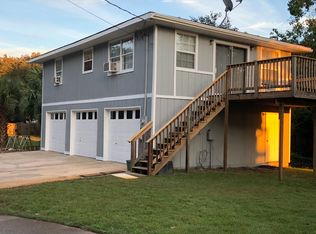 20 Paradise Point Rd #A, Shalimar, FL 32579