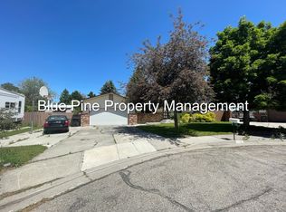 3455 E Del Rio Cir, Ammon, ID 83406