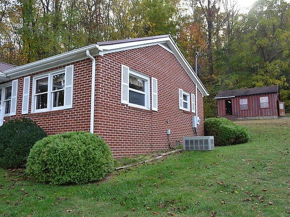 4th image of 22272 Driftwood Ln