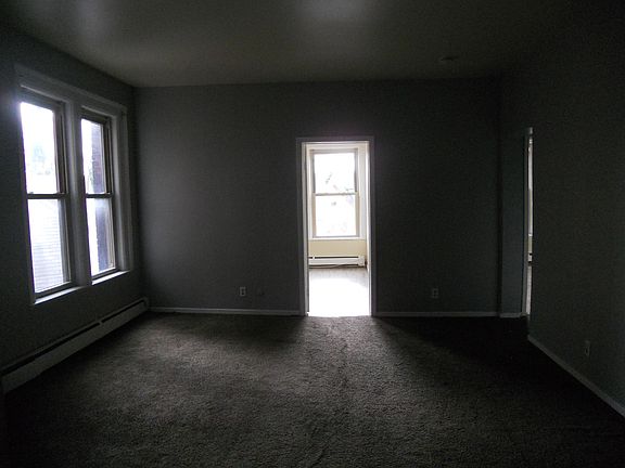 3rd image of 425 Porter Ave APT 304