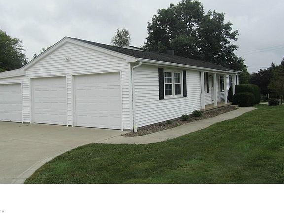 4th image of 295 Oxford Dr