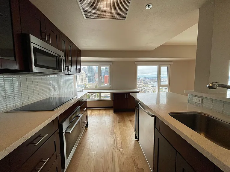 121 Vine St #2201 — Photo 20