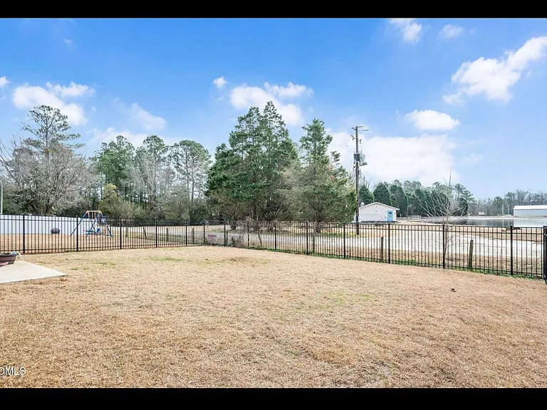 43 Molly Mac Ln — Photo 12