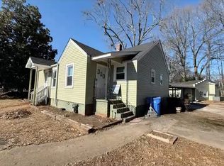 801 Perry Rd, Greenville, SC 29609