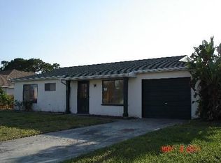 1768 SE Joy Haven St, Port Saint Lucie, FL 34983