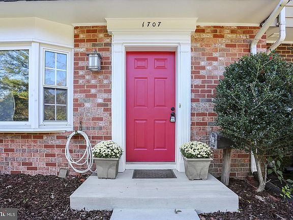 4th image of 1707 Redgate Farms Ct