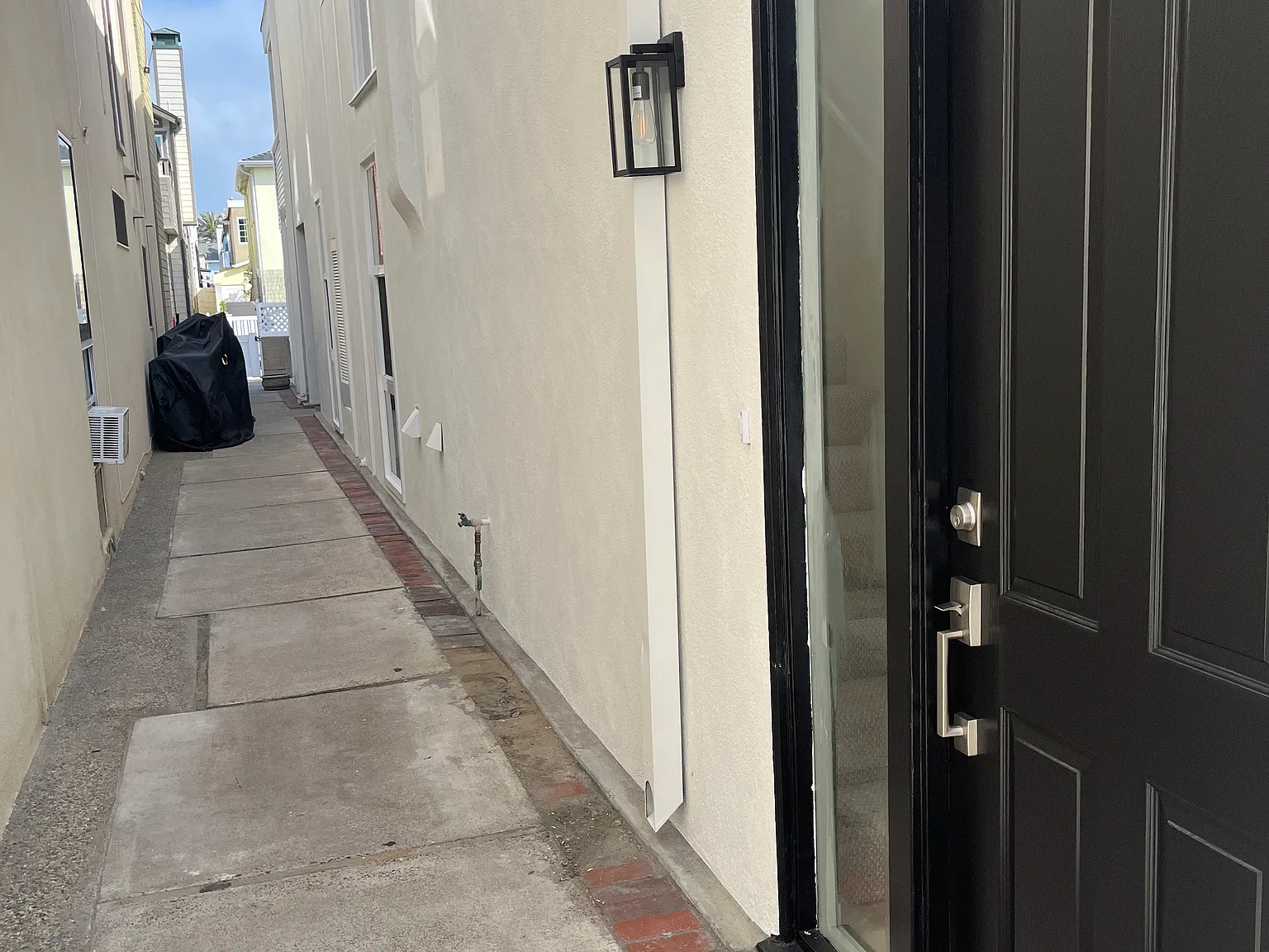 3 bed, 1450 sqft, $6,500 — Photo 4