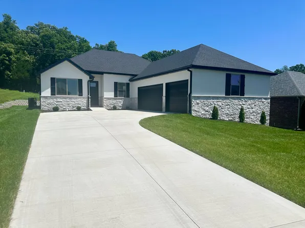 1611 W Gaslight Drive, Springfield, MO 65810