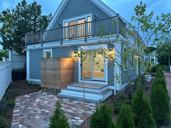 65 Franklin St #Ab, Provincetown, MA 02657