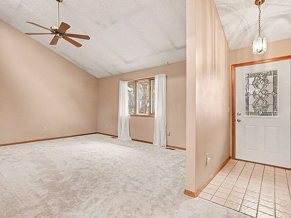 5th image of 6955 Osborne Rd