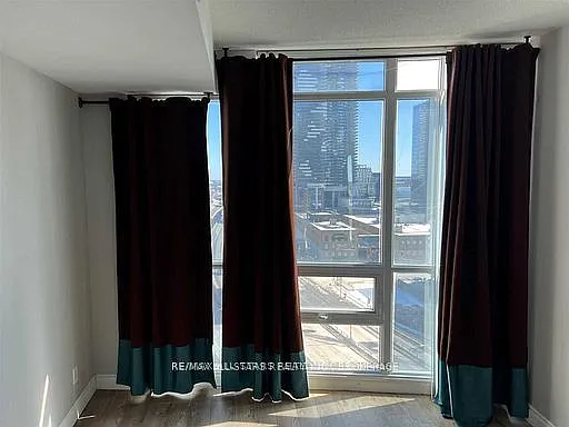 18 Yonge St #1610 — Photo 9