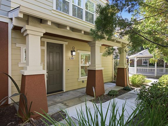 2nd image of 438 San Eduardo Trl