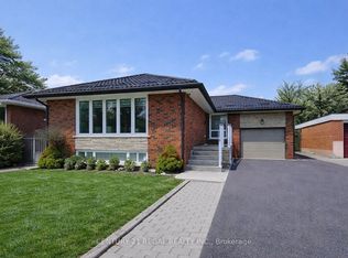 14 Thorpe Rd, Toronto, ON