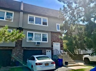 23 Perry Ave, Staten Island, NY