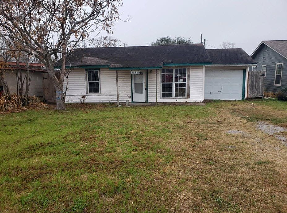 1st image of 11213 Blades St