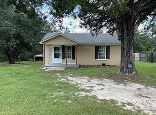 11436 Cottonwood Rd, Cottonwood, AL 36320