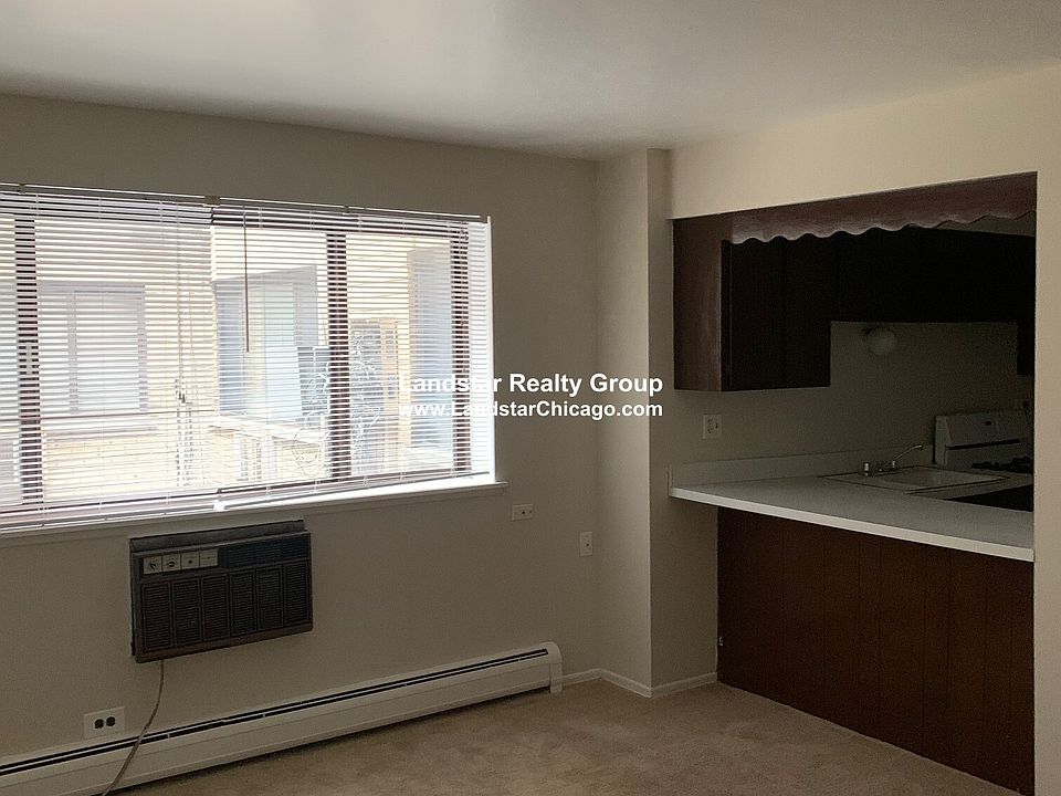 1st image of 5909 N Kenmore Ave APT 207