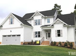 139 Heathgreen Dr, Clayton, NC 27527