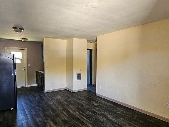 2nd image of 424 N Charles St APT 8