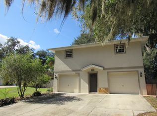 828 S Duss St, New Smyrna Beach, FL 32168