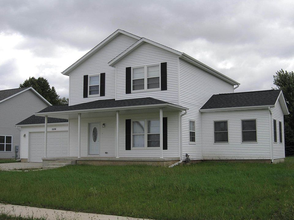 1st image of 1526 Brookside Dr