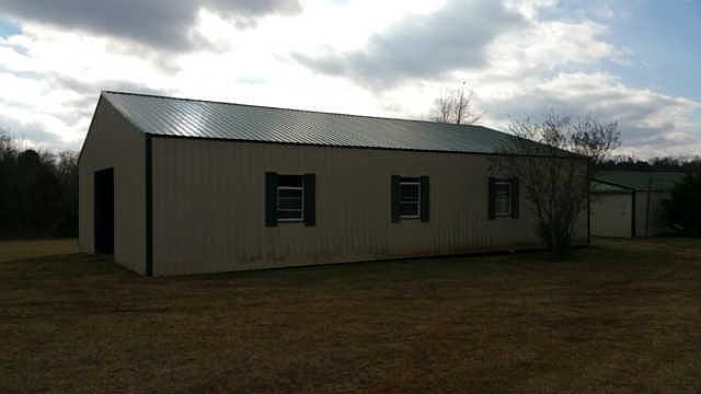 2nd image of 2372 Hunter Rd