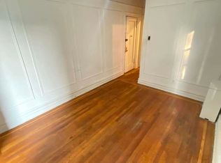 25-47 38th St #3C, Astoria, NY 11103