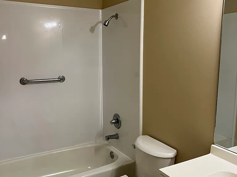 1236 Lexington Rd #101 — Photo 12