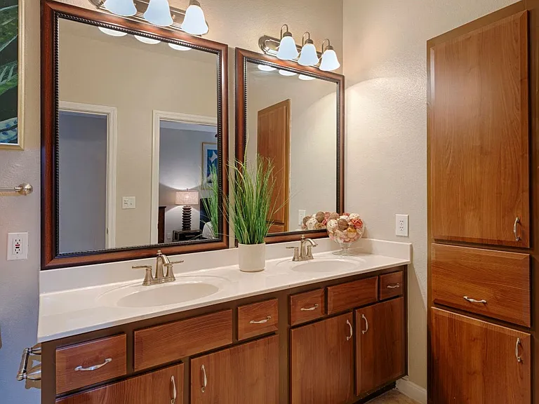 Midtown model bathroom storage