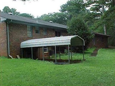 4th image of 634 Shannon Dr