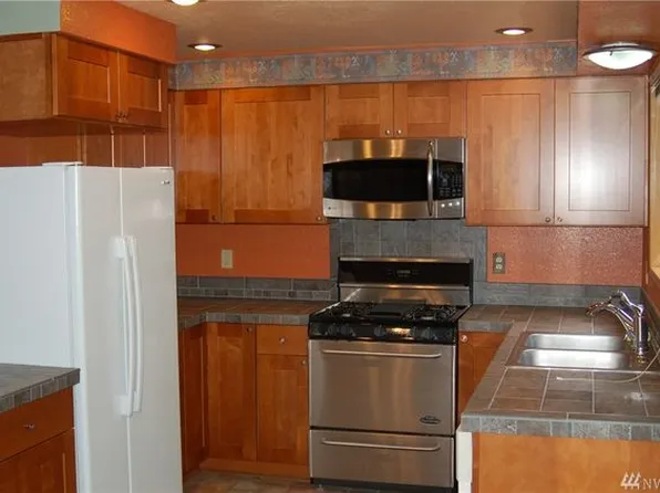 2611 17th Ave NW, Olympia, WA 98502