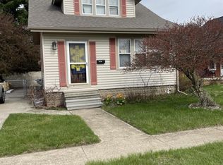 45236 Deshon St, Utica, MI 48317