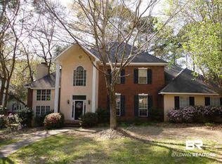 813 Bon Secour Ave, Fairhope, AL 36532