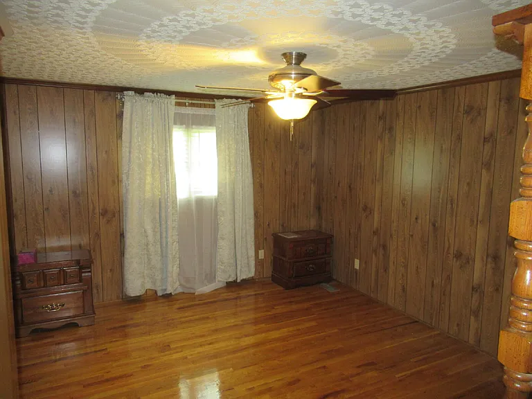1357 Beal Rd — Photo 10