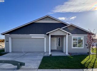 902 E Kinsley Ave, Hermiston, OR 97838