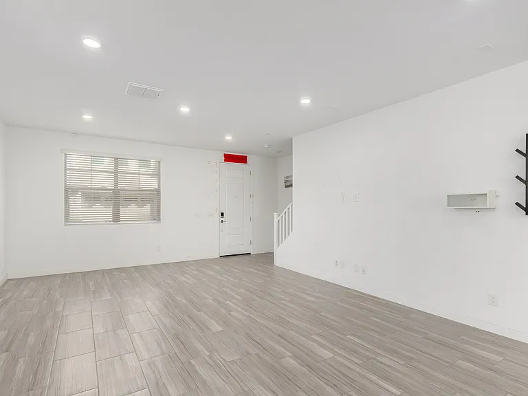 1131 E Marlin Dr — Photo 13