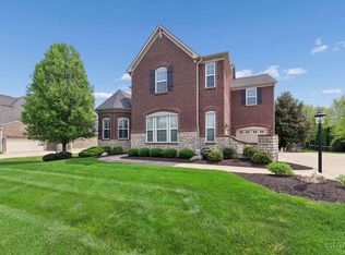7242 Clawson Ct, West Chester, OH 45069