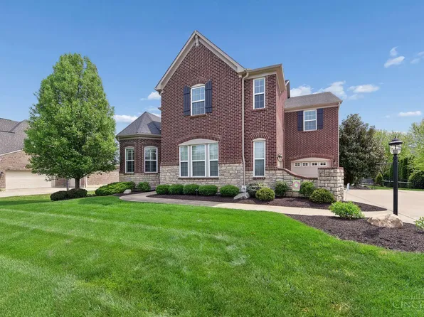 7242 Clawson Ct, West Chester, OH 45069