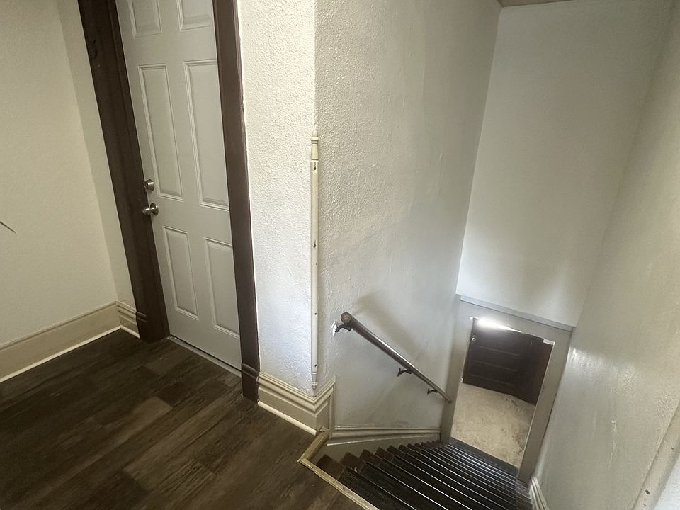 1st image of 304 W Huron Ave #3