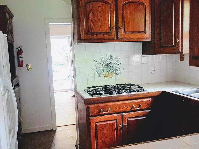 4440 Albemarle St NW — Photo 21