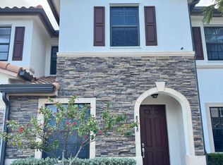 8908 W 35th Ave, Hialeah, FL 33018