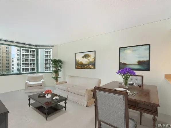 1314 Kalakaua Ave APT 807, Honolulu, HI 96826