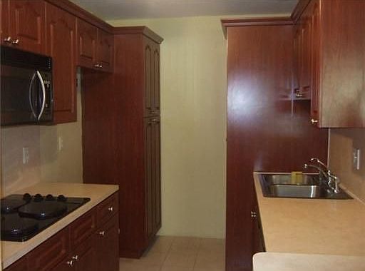 2nd image of 10397 N Kendall Dr APT W8