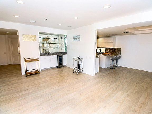 Living Room/Wet Bar/ Dining Room